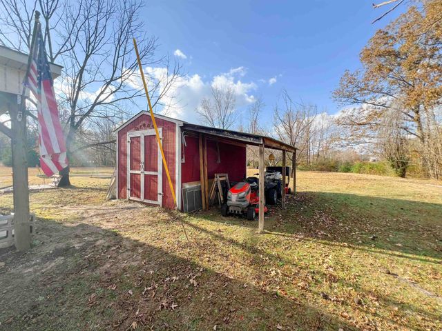 2884 SANDY FLAT RD, Bethel Springs, TN 38315