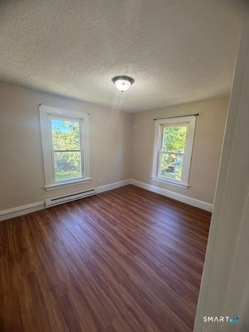 171 S Riverside Avenue 2nd Floor, Plymouth, CT 06786