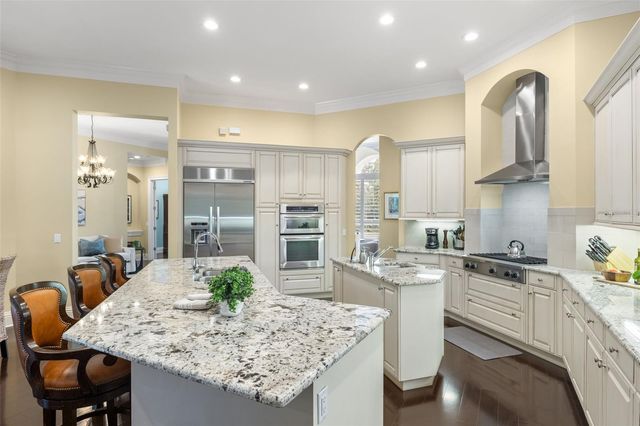 11932 ROYCE WATERFORD CIRCLE, Tampa, FL 33626