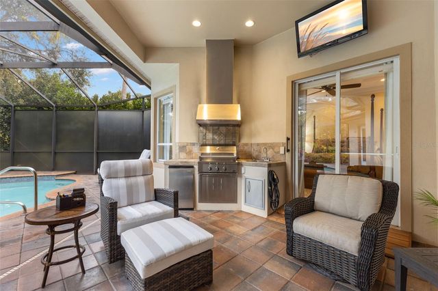 11932 ROYCE WATERFORD CIRCLE, Tampa, FL 33626