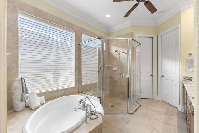 11932 ROYCE WATERFORD CIRCLE, Tampa, FL 33626