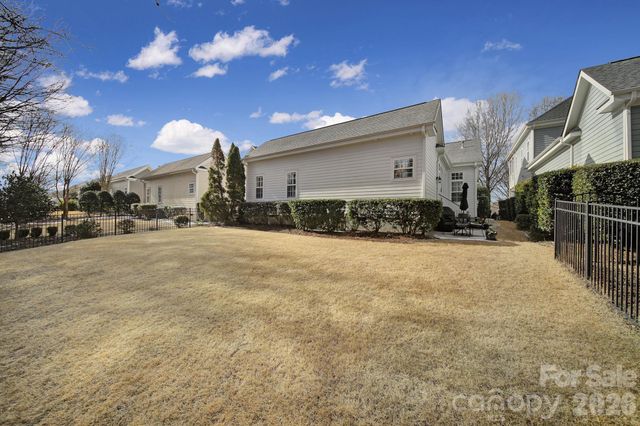 17327 Meadow Bottom Road, Charlotte, NC 28277