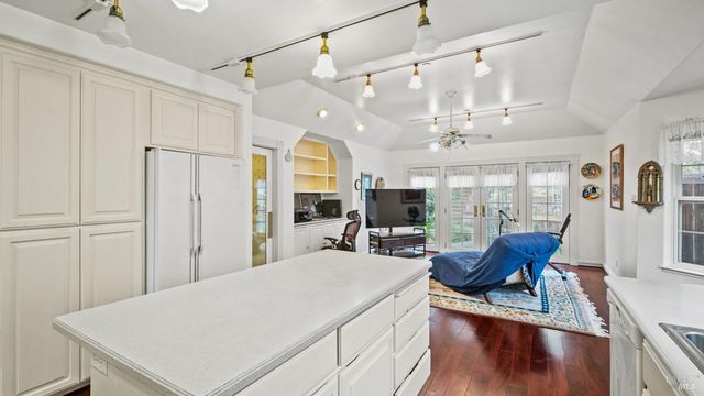 113 Heidi Ln, Cloverdale, CA 95425