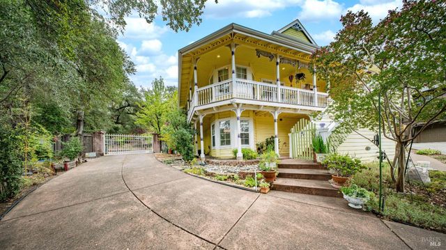 113 Heidi Ln, Cloverdale, CA 95425