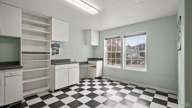 113 Heidi Ln, Cloverdale, CA 95425