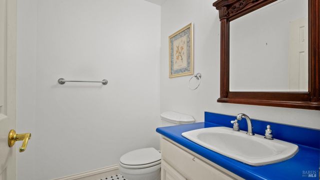 113 Heidi Ln, Cloverdale, CA 95425