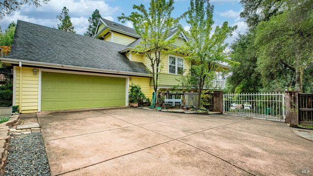 113 Heidi Ln, Cloverdale, CA 95425