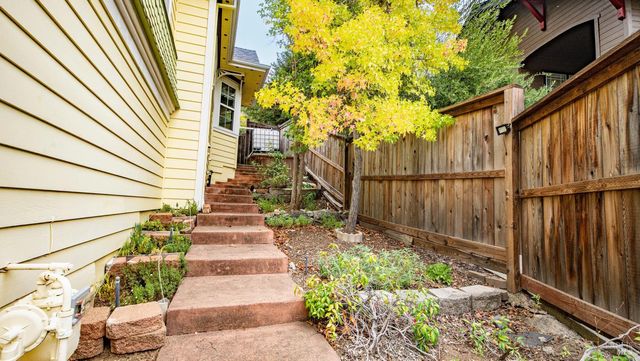 113 Heidi Ln, Cloverdale, CA 95425