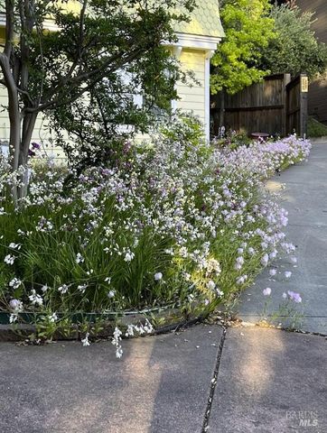 113 Heidi Ln, Cloverdale, CA 95425