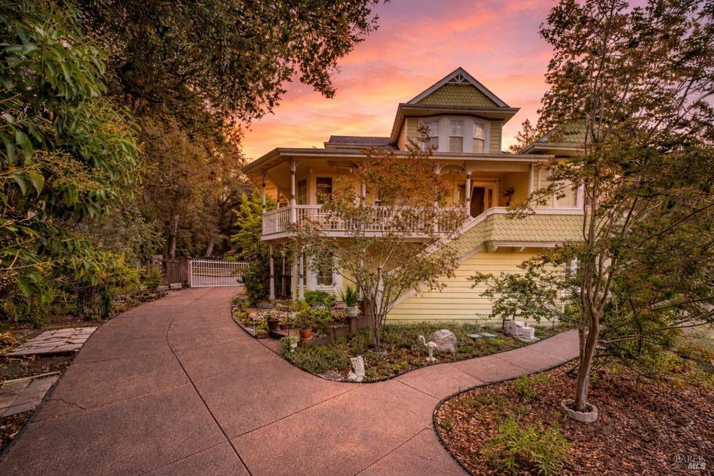 113 Heidi Ln, Cloverdale, CA 95425