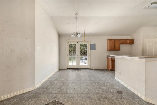 408 Brazos Mountain Drive, Weatherford, TX 76087