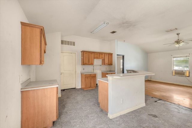 408 Brazos Mountain Drive, Weatherford, TX 76087