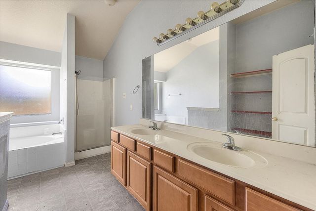 408 Brazos Mountain Drive, Weatherford, TX 76087