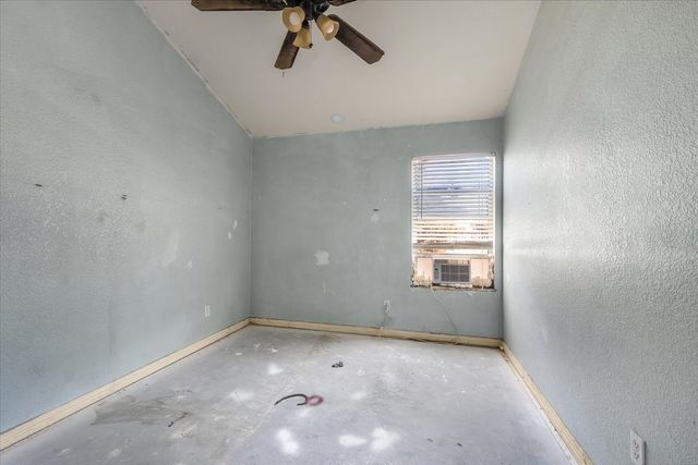 408 Brazos Mountain Drive, Weatherford, TX 76087