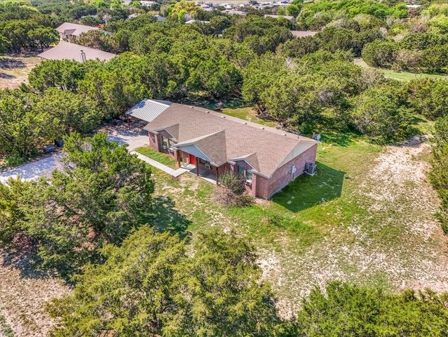 408 Brazos Mountain Drive, Weatherford, TX 76087