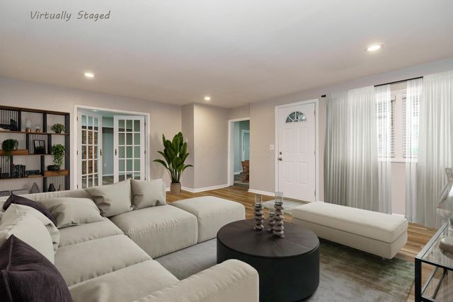 676 Wager Street, Columbus, OH 43206