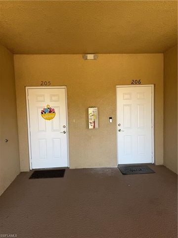 1137 Winding Pines CIR 205, Cape Coral, FL 33909
