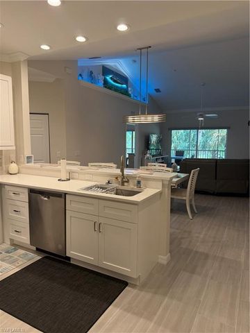 1137 Winding Pines CIR 205, Cape Coral, FL 33909