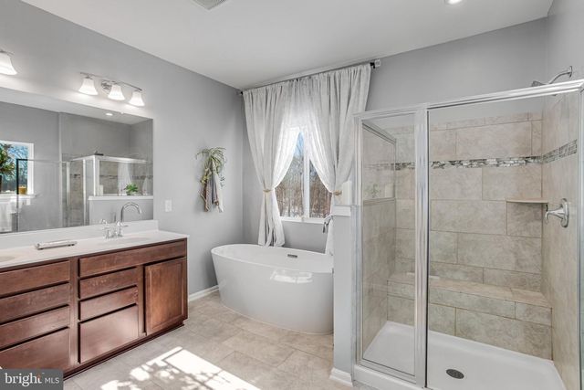 12950 BLUE SKY PL, Woodbridge, VA 22192