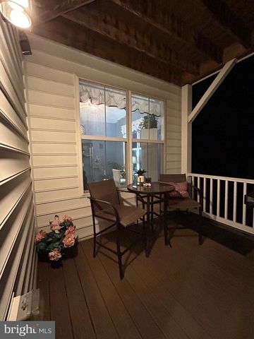 12950 BLUE SKY PL, Woodbridge, VA 22192