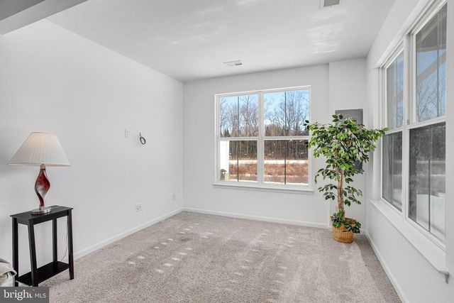 12950 BLUE SKY PL, Woodbridge, VA 22192