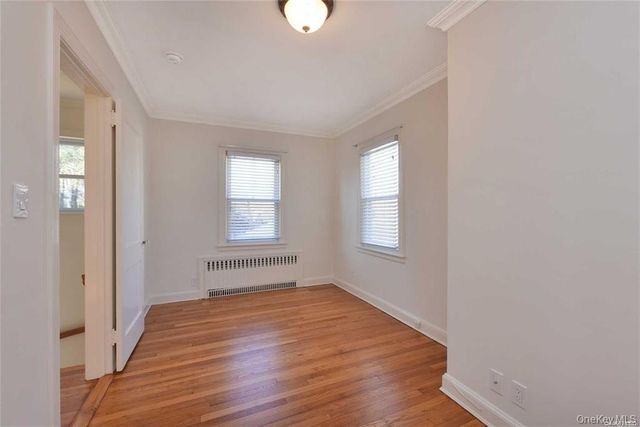 30 N Maryland Avenue B, Port Washington, NY 11050