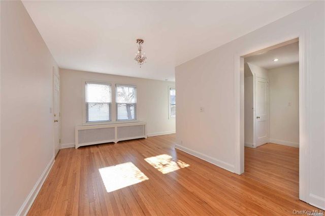 30 N Maryland Avenue B, Port Washington, NY 11050