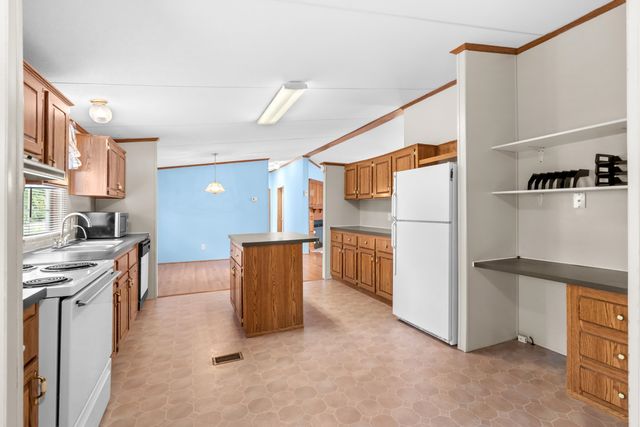 2409 Horne Ave., North Myrtle Beach, SC 29582