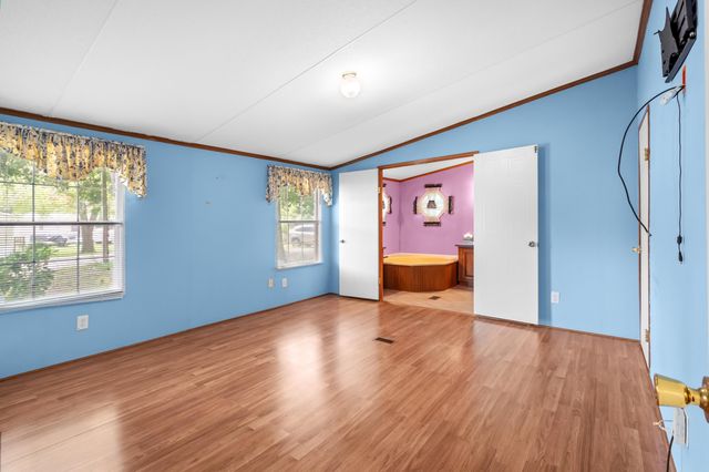 2409 Horne Ave., North Myrtle Beach, SC 29582