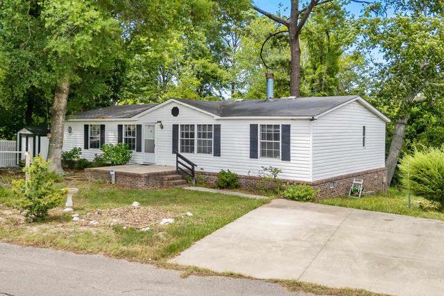 2409 Horne Ave., North Myrtle Beach, SC 29582