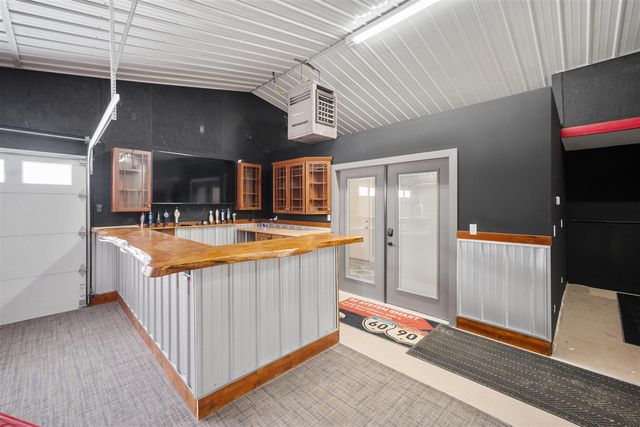 6163 N Meridian Road, Hope, MI 48628