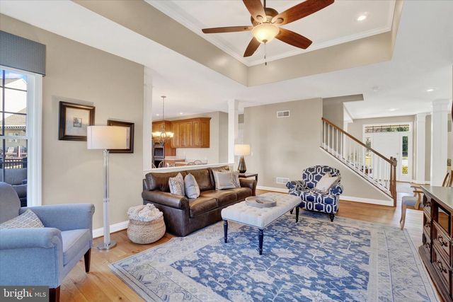 2727 WOODSPRING DR, York, PA 17402