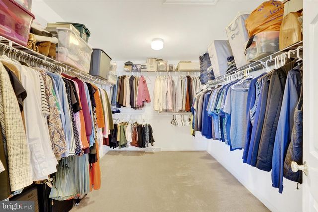 2727 WOODSPRING DR, York, PA 17402