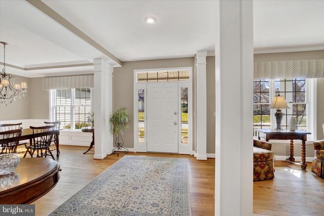 2727 WOODSPRING DR, York, PA 17402