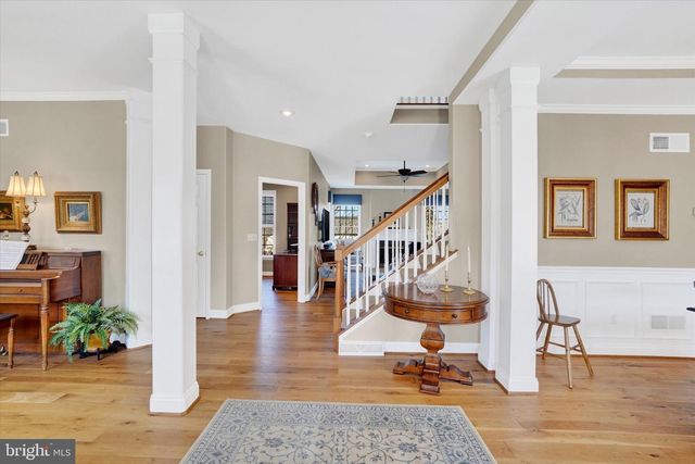 2727 WOODSPRING DR, York, PA 17402