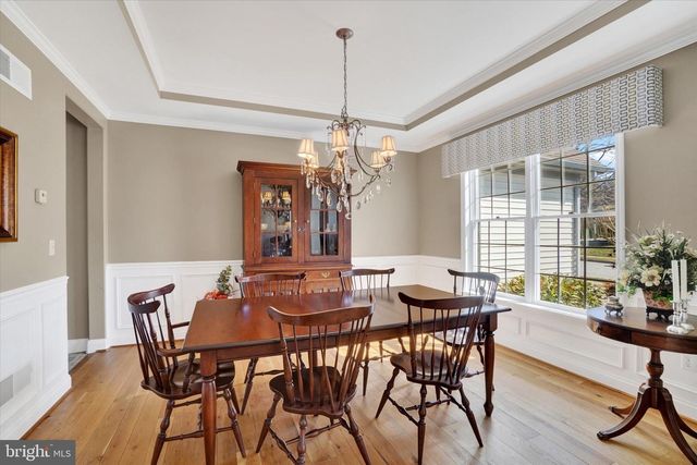 2727 WOODSPRING DR, York, PA 17402