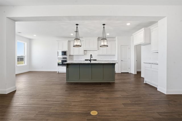 11712 Blackfoot Court, Godley, TX 76044