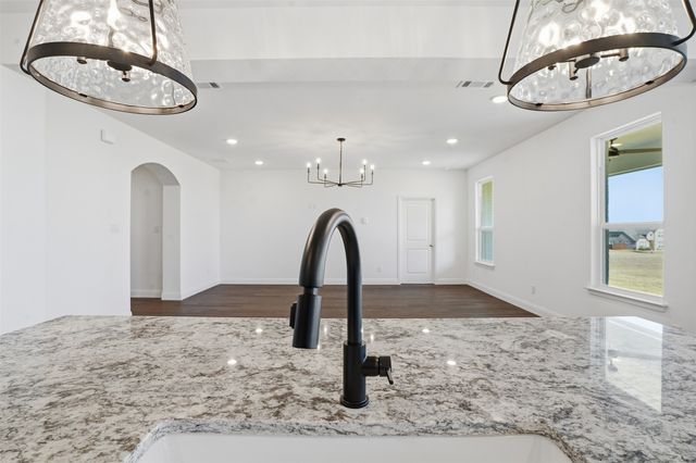 11712 Blackfoot Court, Godley, TX 76044