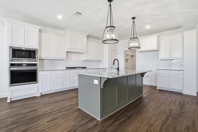 11712 Blackfoot Court, Godley, TX 76044