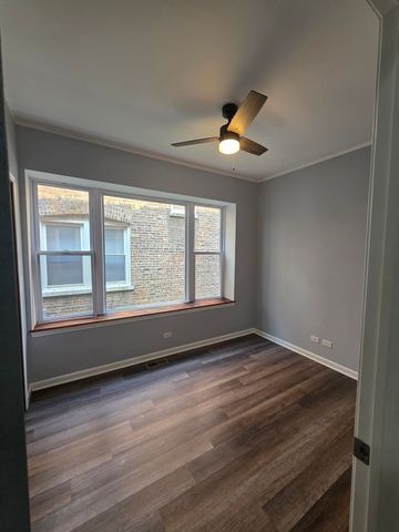 1503 E 74th Place 1, Chicago, IL 60619
