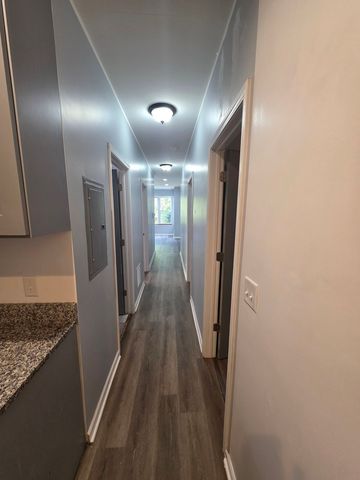 1503 E 74th Place 1, Chicago, IL 60619
