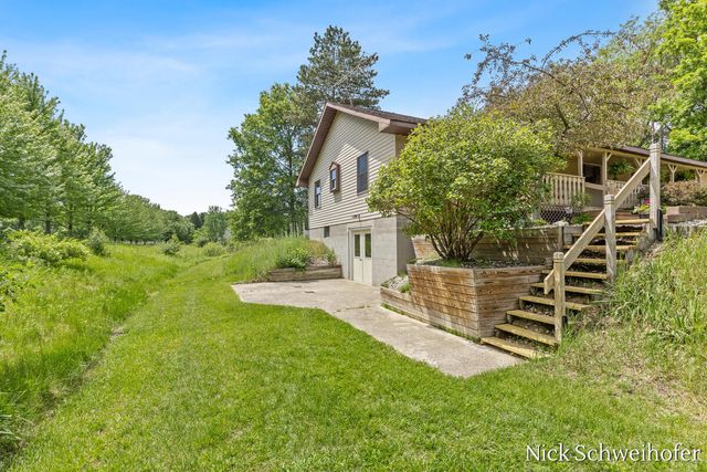 9700 Winans Street, West Olive, MI 49460