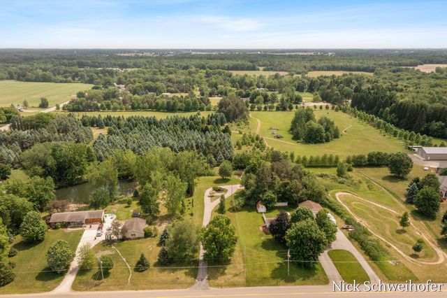9700 Winans Street, West Olive, MI 49460