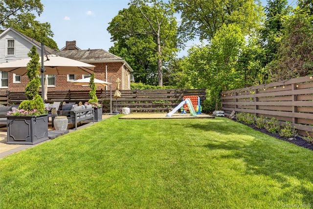 20 Raynor Avenue, Mount Vernon, NY 10552