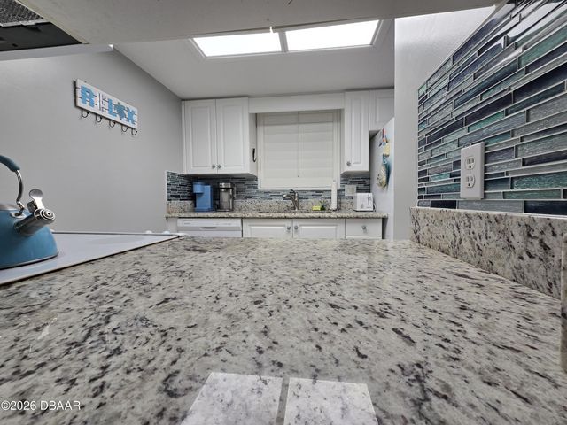 935 Ocean Shore Blvd Apt 304, Ormond Beach, FL 32176