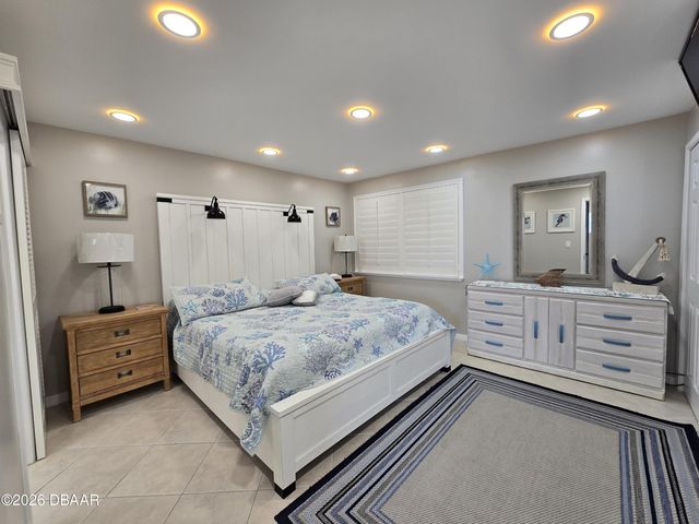 935 Ocean Shore Blvd Apt 304, Ormond Beach, FL 32176