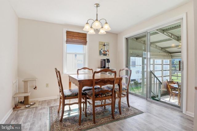 110 FAME AVE, Hanover, PA 17331