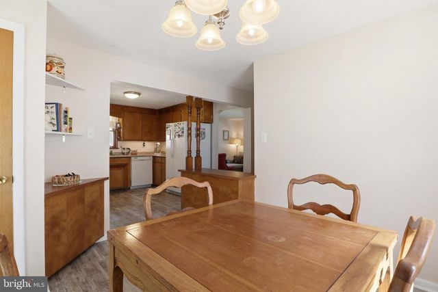 110 FAME AVE, Hanover, PA 17331