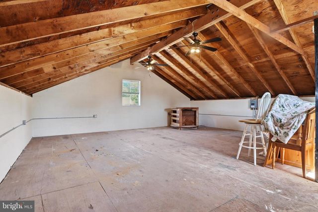 110 FAME AVE, Hanover, PA 17331