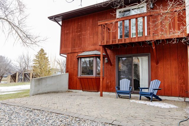 1419 23rd Street S, Fargo, ND 58103